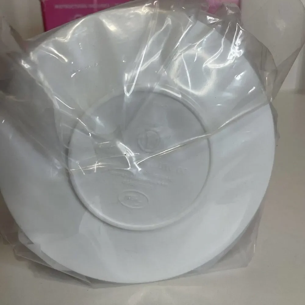 - Fred TEACUPCAKES- Bake & Serve Teacup Cupcake Molds, 4 Cups And Saucers NEW